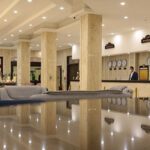 لابی هتل گامبرون کیش