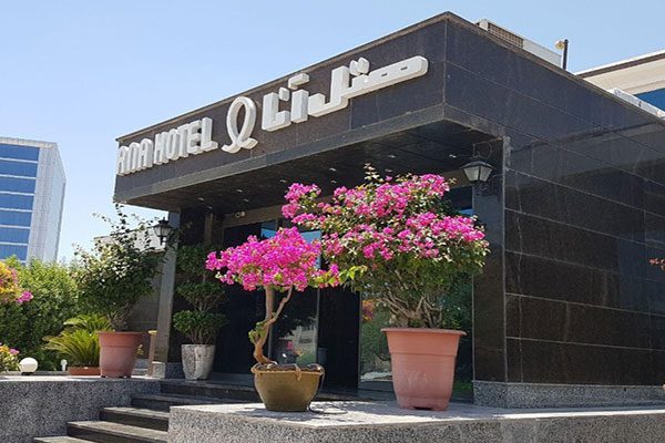 نمای بیرونی هتل آنا کیش